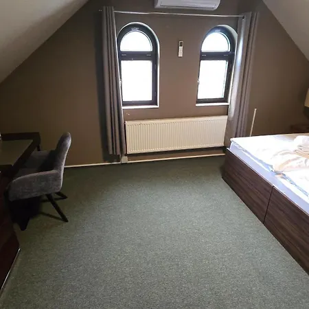 Hotel Zeleny Dum
