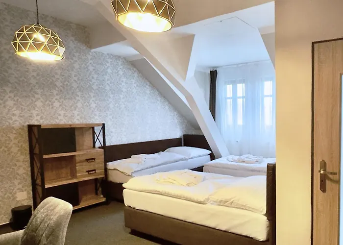 Hotell Zeleny Dum 3*